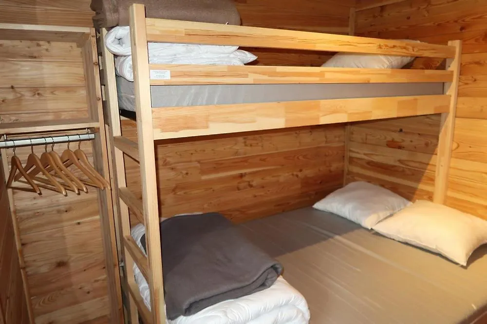 Campsite Huttopia Barcelona Pirineos Guardiola de Bergueda