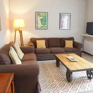  Apartamento Cal Cinto - Rustico Y Renovado 7p